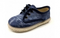 Shoe